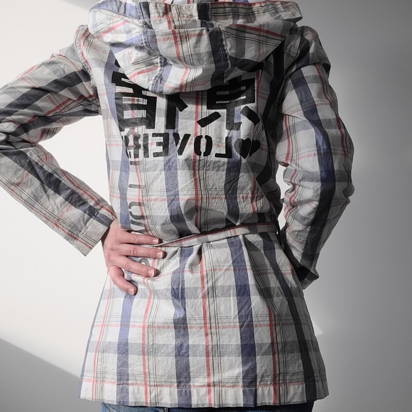 SOLD - Harajuku Lovers Plaid Raincoat Sz Small - Picture 7 of 7